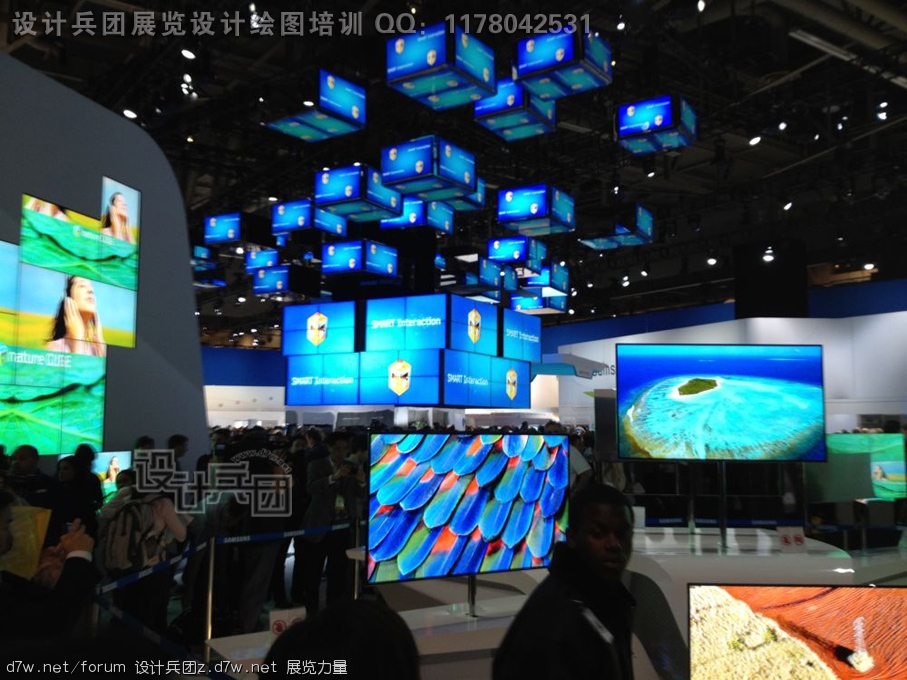 CES-2012-Samsung-Booth-Tour-11.jpg