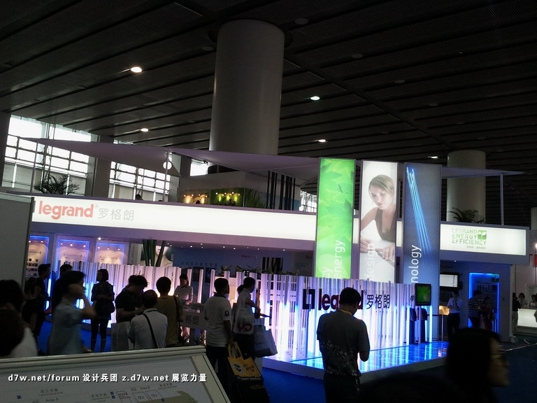 tcl122015onvpzph5x66lvnhv.jpg