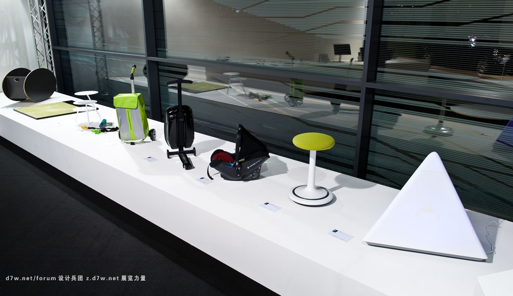 18_German_Design_Award_Ausstellung_2012.jpg