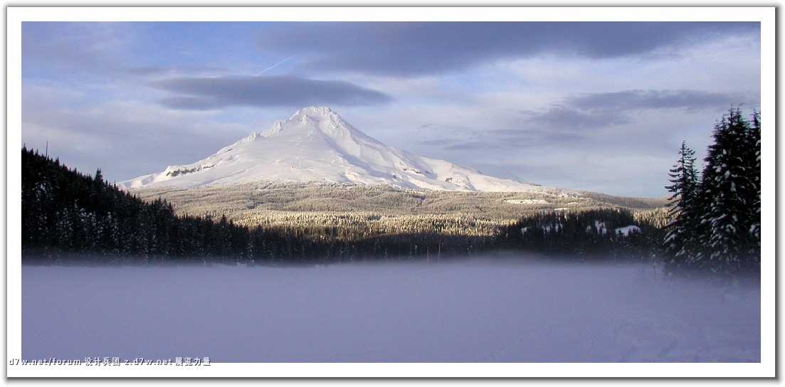 271079-Mount Hood - Oregon-Taken with an Olympus C4040.jpg