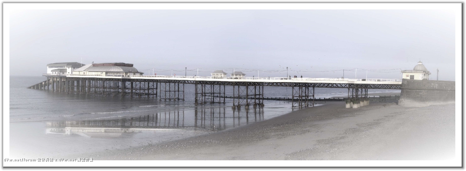 308064-Cromer Pier.jpg