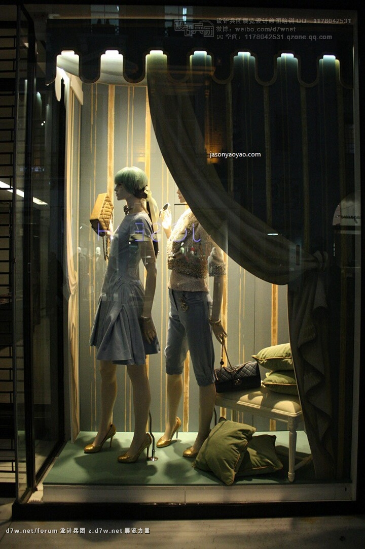 Chanel-windows-at-Bond-street-London-02.jpg