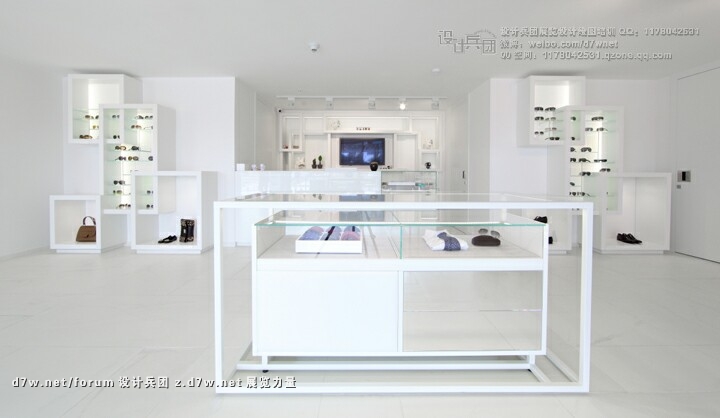 Emporium-concept-store-by-Garde-Baku.jpg