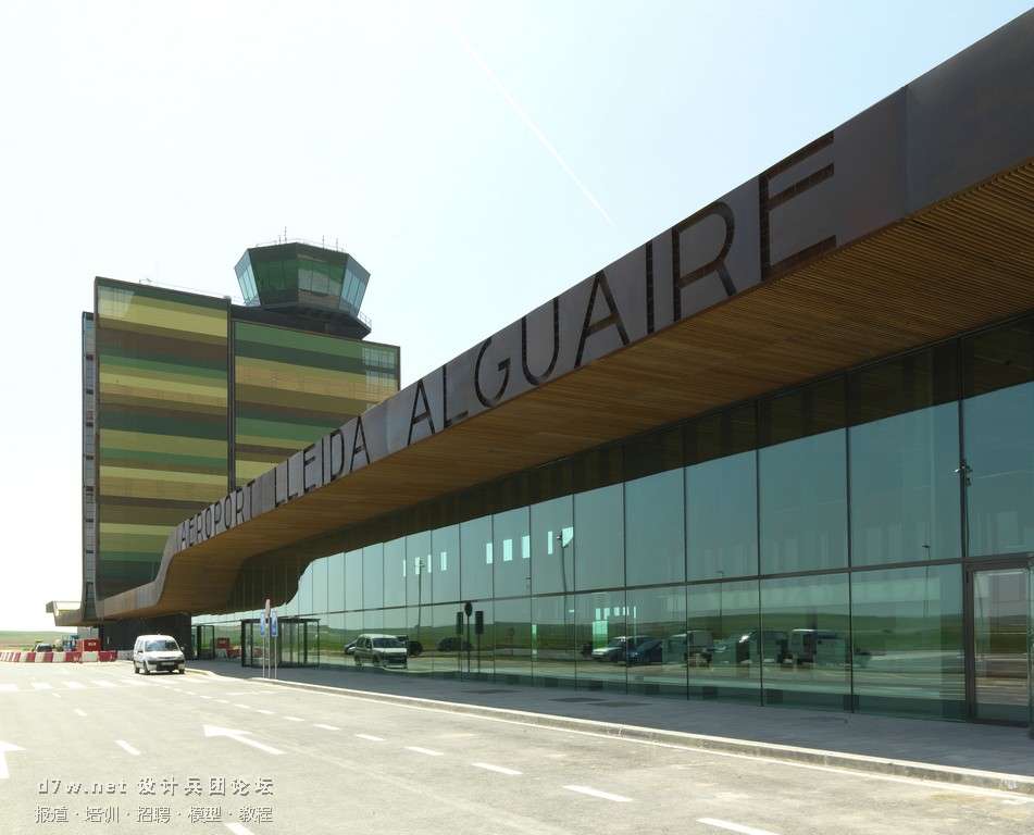 Aeroport Lleida-Alguaire (2).jpg
