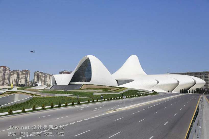 zaha-hadid-heydar-aliyev-center-baku-azerbaijan-designboom01.jpg