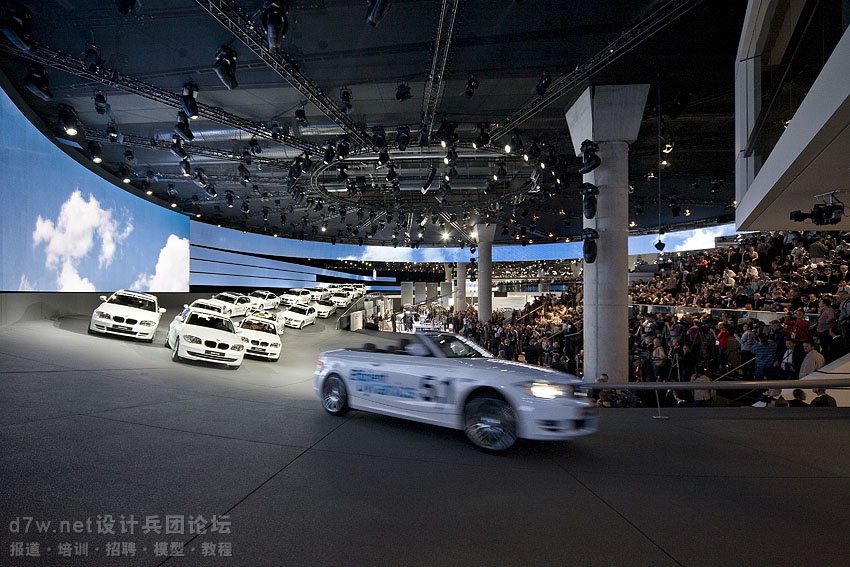 d7w.net_Press conference BMW Group (2).jpg