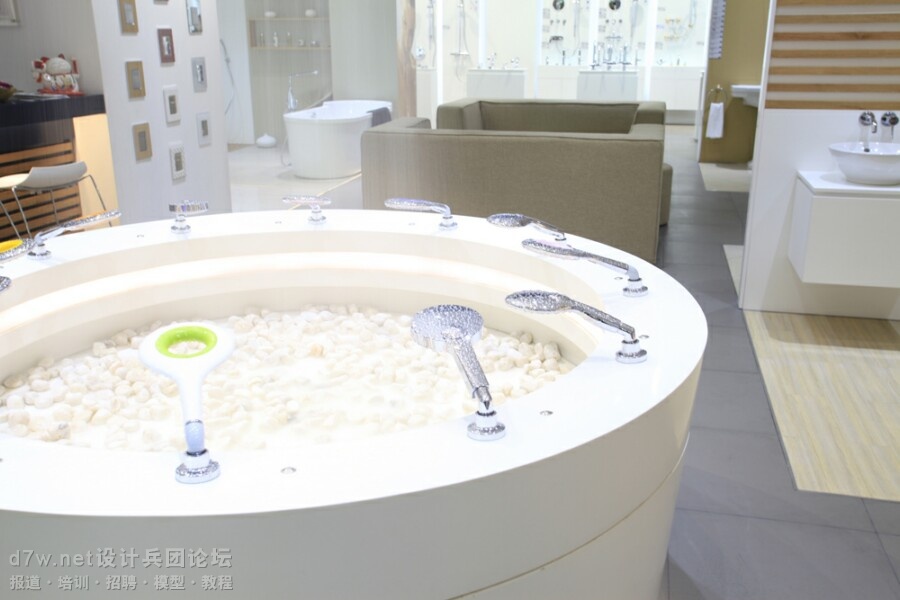 d7w.net-Bathing Worlds Come Alive GROHE SPA (1).jpg