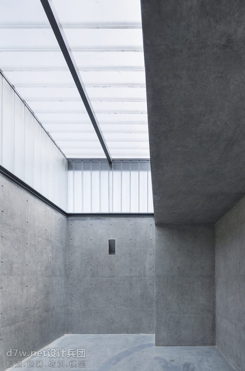 013-Xuzhou-City-Wall-Museum-China-by-Continual-Architecture-800x1213.jpg