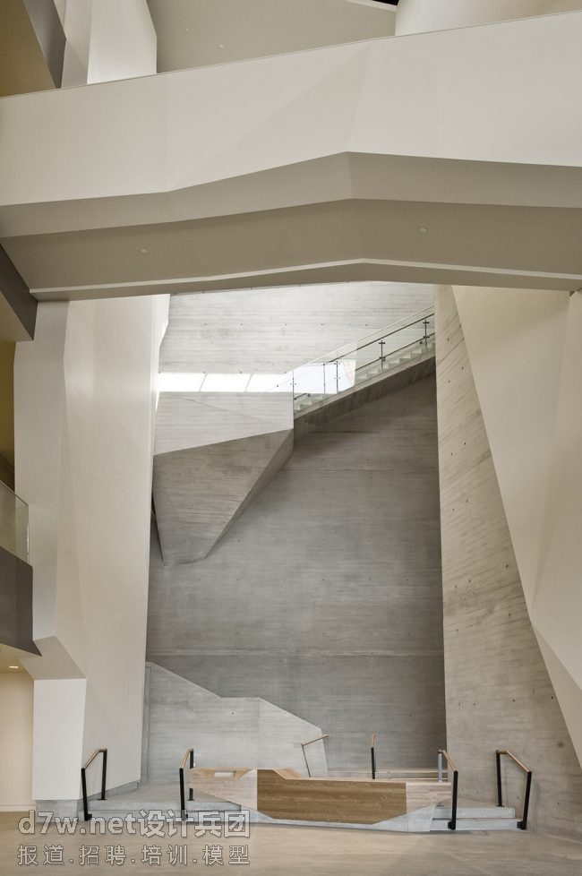 008-Natural-History-Museum-of-Utah-by-Ennead-Architects-650x978.jpg