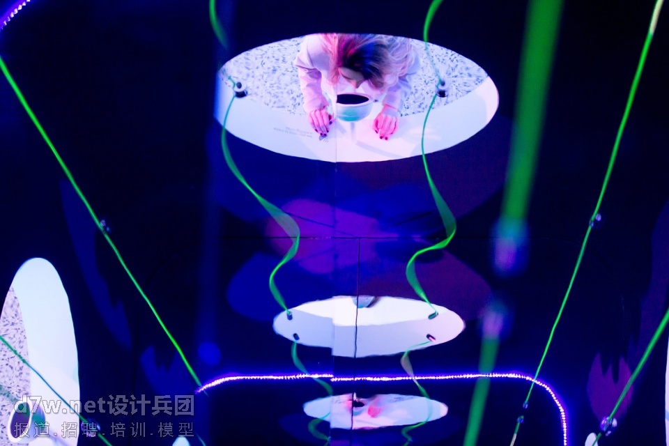 027-resonance-installation-by-vave-studio-cheil-worldwide-960x640.jpg