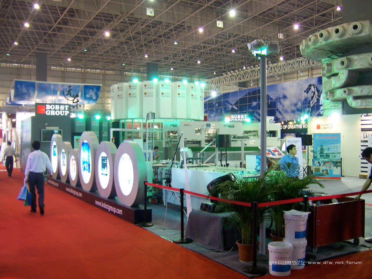 Ƭ 083.jpg