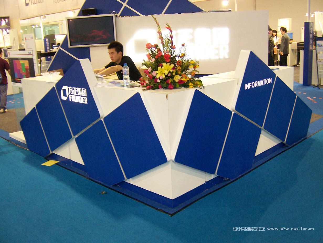 Ƭ 095.jpg