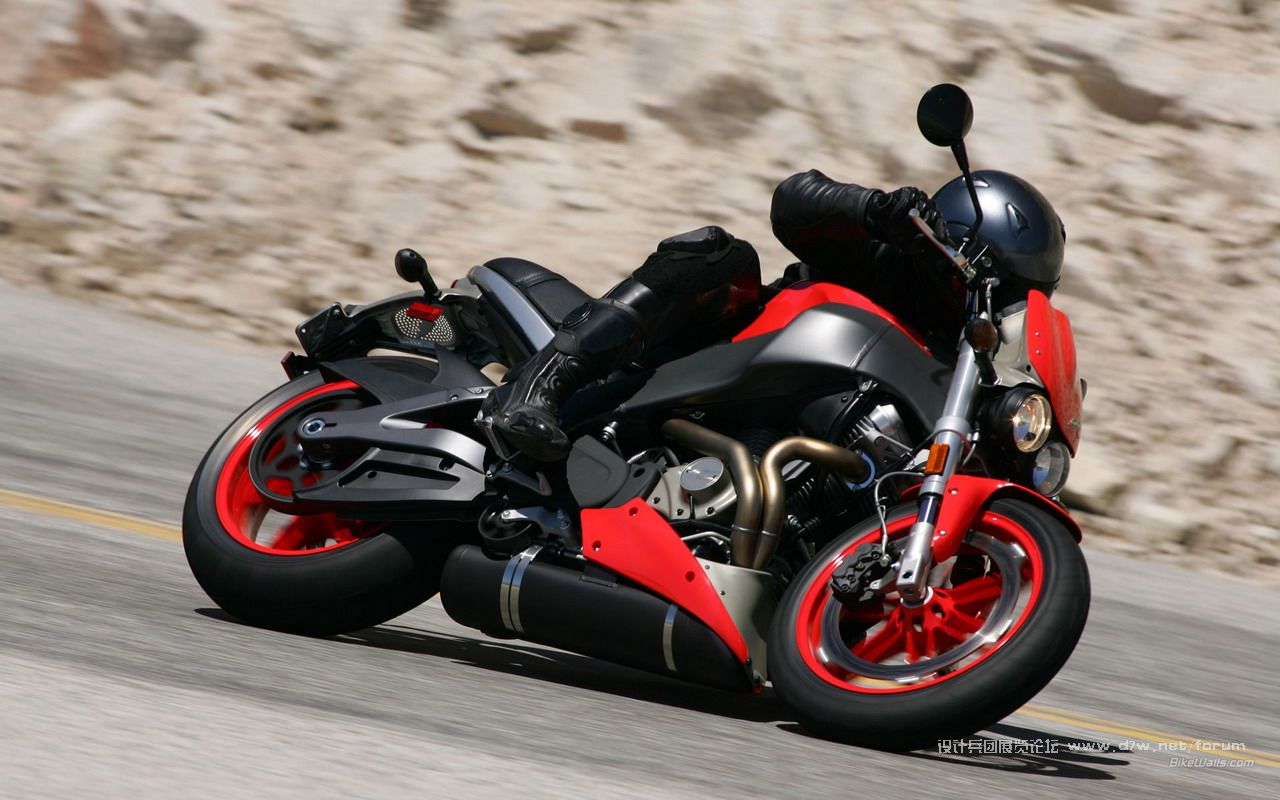 Buell_lightning_long_XB12Ss_2007_02_1920x1200.jpg