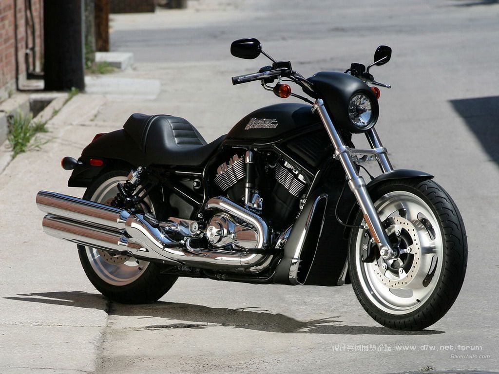 Harley-Davidson_VRSC_2006_09_1600x1200.jpg