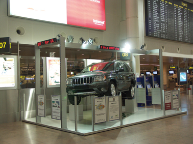 01202_Jeep_001_LR.jpg