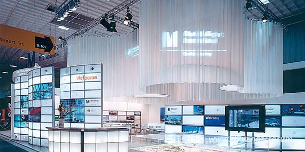 flughafen-muenchen-messestand-01.jpg