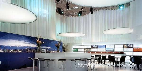 flughafen-muenchen-messestand-02.jpg