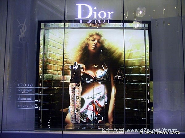 dior_omt_0404_2_KhTOPhkNOKnS.jpg