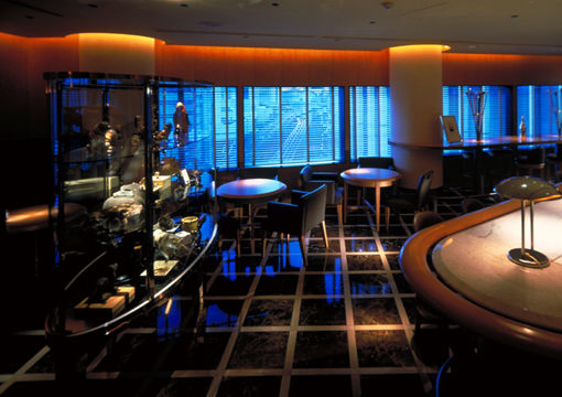 BAR SWANKY_002.jpg