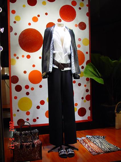 703555-10-embed.jpg